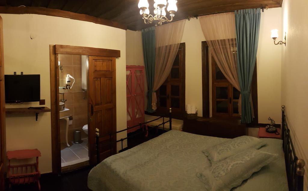 Aristonicus Boutique Hotel Бергама Номер фото