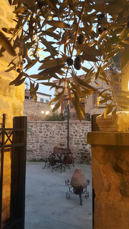 Aristonicus Boutique Hotel Бергама Экстерьер фото